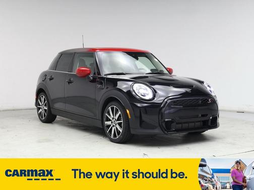 2023 MINI Hardtop S