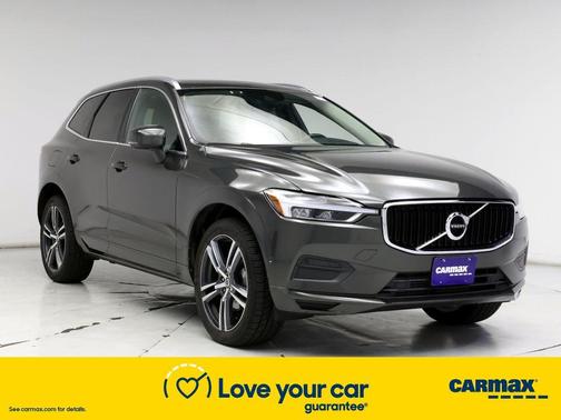 Photo 1 of 27 of 2019 Volvo XC60 T5 Momentum