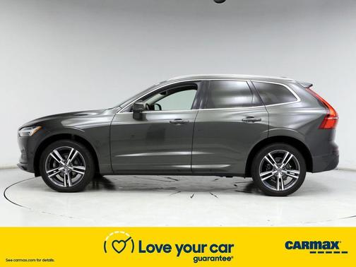 Photo 3 of 27 of 2019 Volvo XC60 T5 Momentum