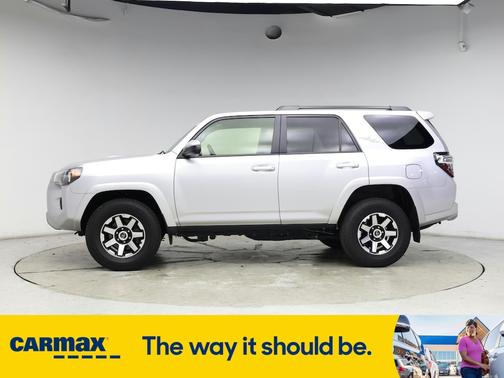 2024 Toyota 4Runner TRD Off Road
