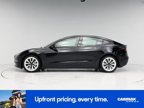 Black 2023 Tesla Model 3