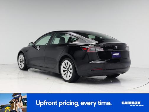Black 2023 Tesla Model 3