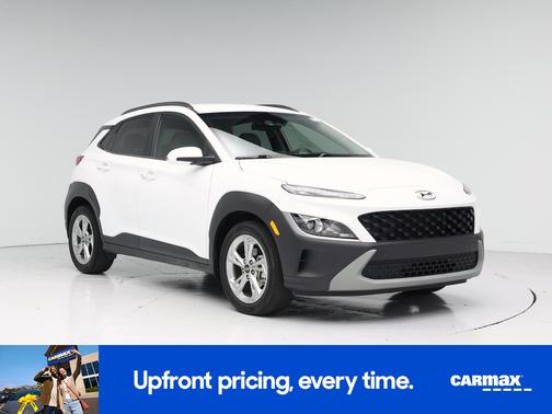 White 2023 Hyundai KONA SEL