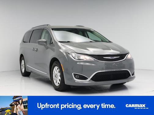 Gray 2020 Chrysler Pacifica Touring L