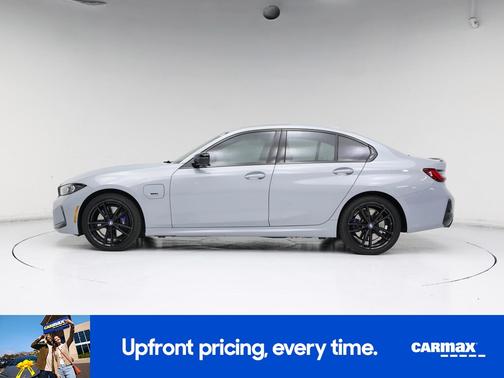 2023 BMW 330e 