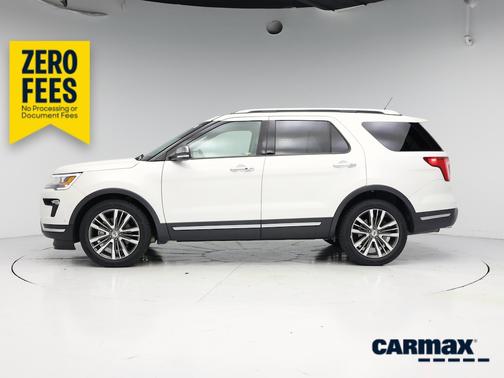 White 2019 Ford Explorer Platinum