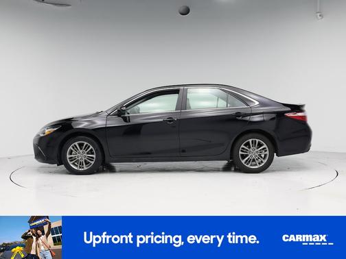 Black 2017 Toyota Camry SE