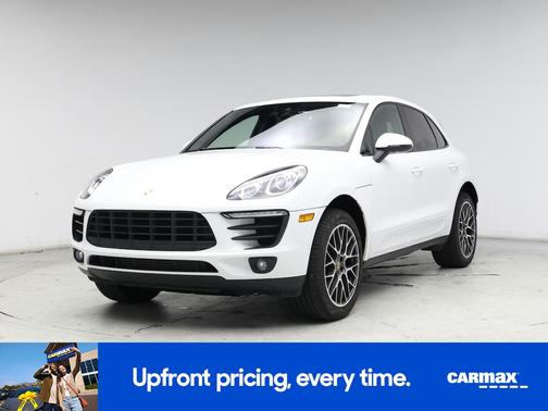 2018 Porsche Macan Base (PDK)