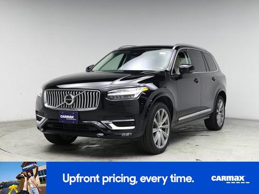 2023 Volvo XC90 B6 Plus