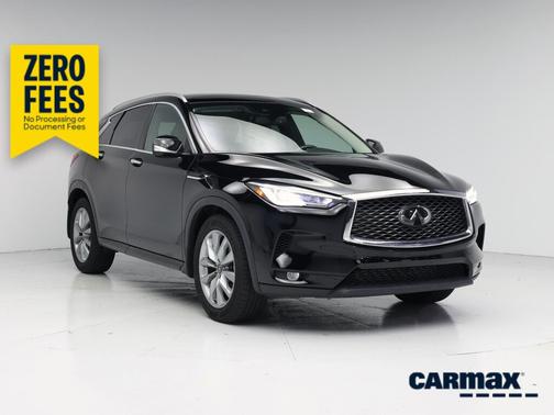 Black 2022 INFINITI QX50 Luxe