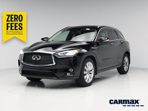 Black 2022 INFINITI QX50 Luxe