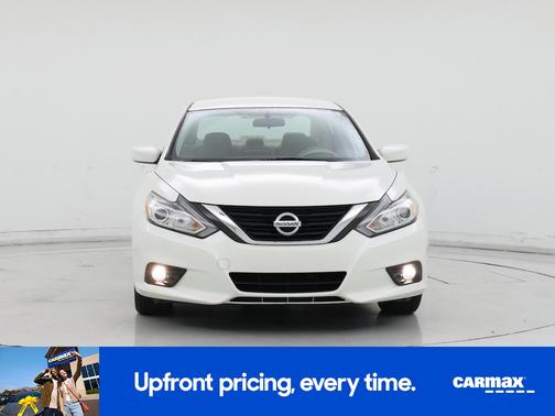 2017 Nissan Altima SV
