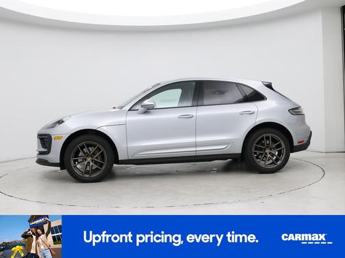 2022 Porsche Macan 