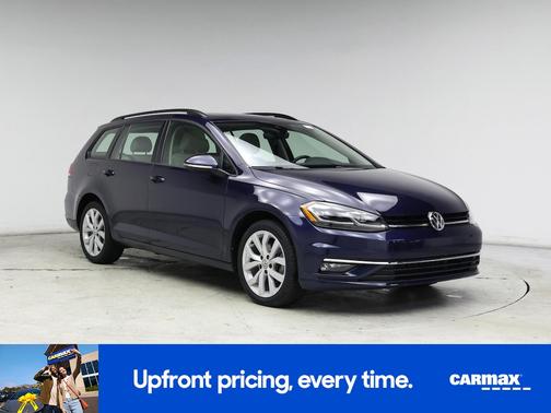 2019 Volkswagen Golf SE