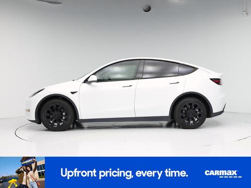 White 2022 Tesla Model Y Long Range