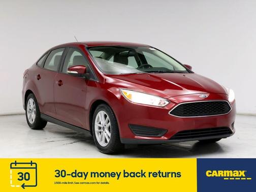 Photo 1 of 25 of 2017 Ford Focus SE