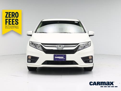 White 2019 Honda Odyssey EX