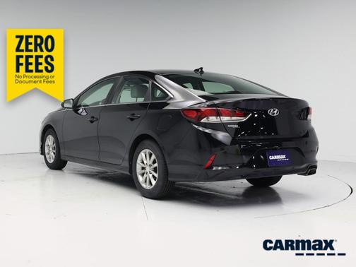 Black 2018 Hyundai SONATA SE