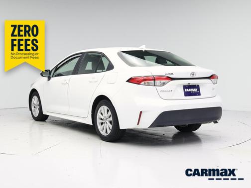 White 2024 Toyota Corolla LE