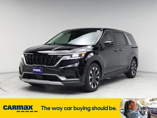 2024 Kia Carnival EX