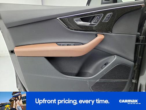 2022 Audi Q7 Premium Plus