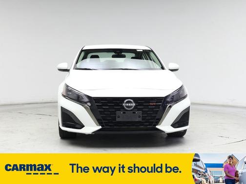 2024 Nissan Altima SR