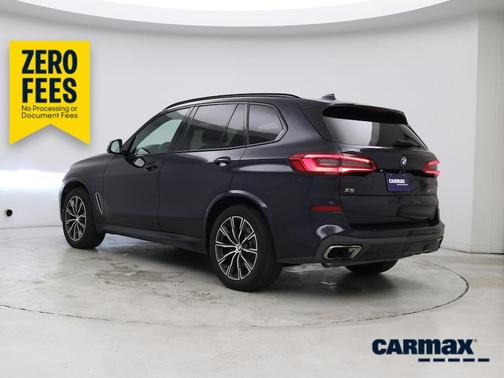 Black 2020 BMW X5 M50i