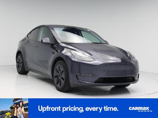 Gray 2025 Tesla Model Y Long Range