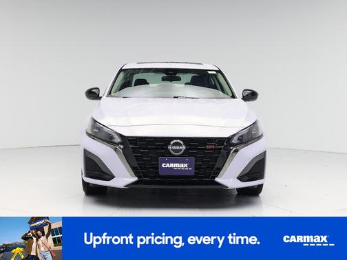 Gray 2023 Nissan Altima SR