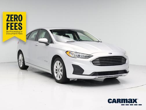 Silver 2019 Ford Fusion Hybrid SE