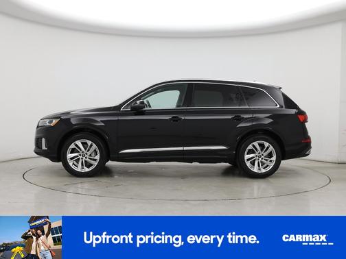 Black 2023 Audi Q7 Premium