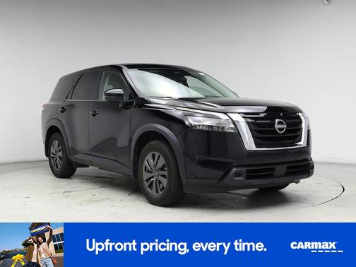 2022 Nissan Pathfinder S