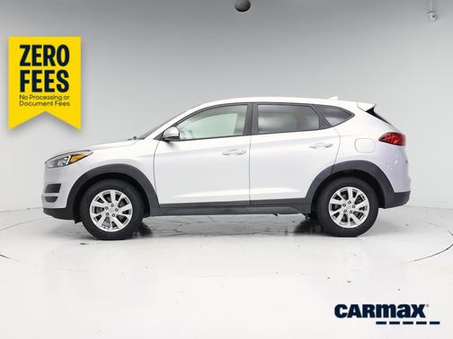 Silver 2019 Hyundai TUCSON SE