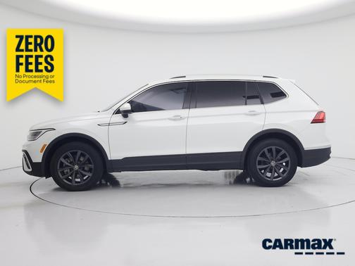 White 2023 Volkswagen Tiguan SE