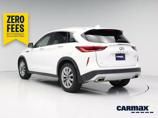 White 2021 INFINITI QX50 Luxe
