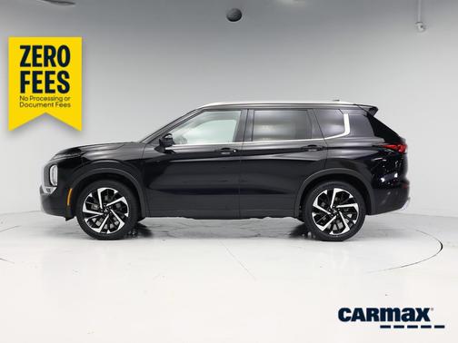 Black 2022 Mitsubishi Outlander SEL