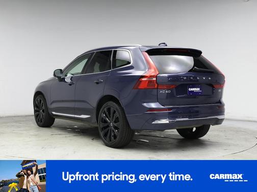 2023 Volvo XC60 B5 Ultimate Bright Theme