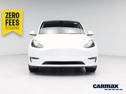White 2023 Tesla Model Y