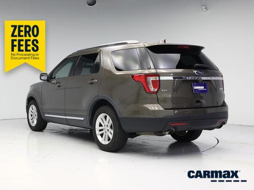 Brown 2016 Ford Explorer XLT