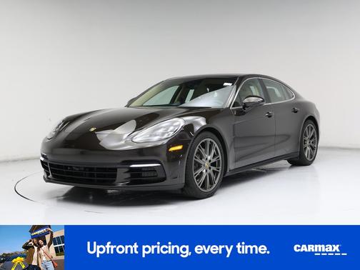 2018 Porsche Panamera 4S