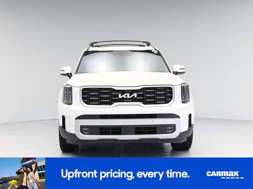White 2024 Kia Telluride SX