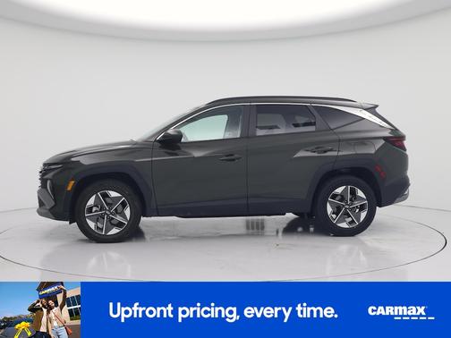 Green 2025 Hyundai TUCSON SEL