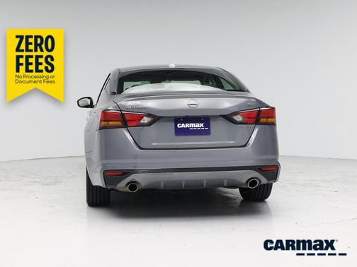 Gray 2023 Nissan Altima SL