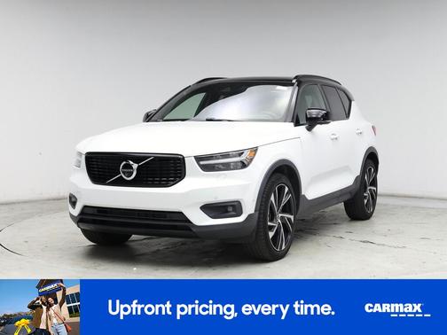 2021 Volvo XC40 T5 R-Design