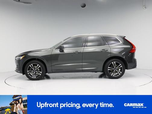 Gray 2021 Volvo XC60 T5 Momentum