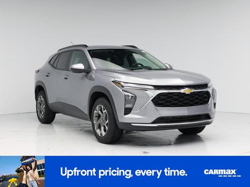 Silver 2025 Chevrolet Trax LT