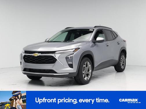 Silver 2025 Chevrolet Trax LT