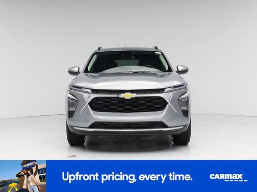 Silver 2025 Chevrolet Trax LT