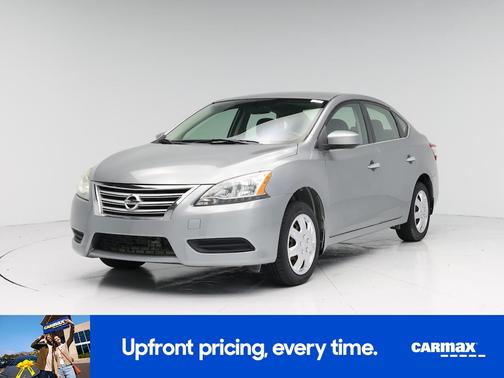 Green 2014 Nissan Sentra SV