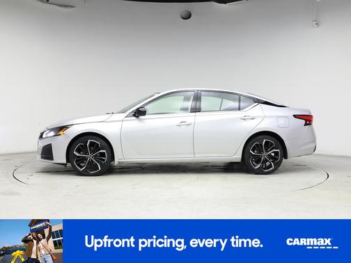 2023 Nissan Altima SR